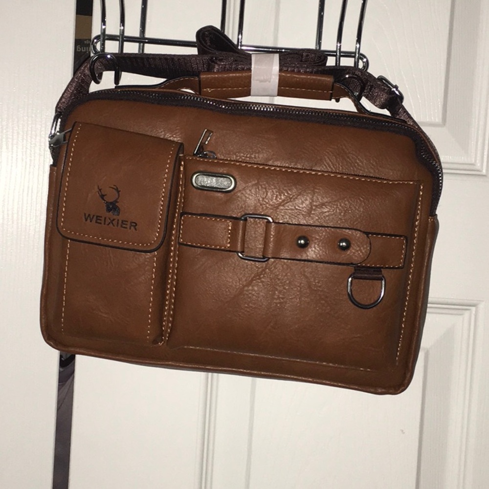 Crossbody bag